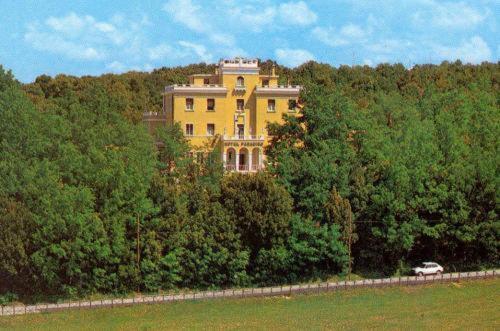 Monteluco Hotel Paradiso מראה חיצוני תמונה