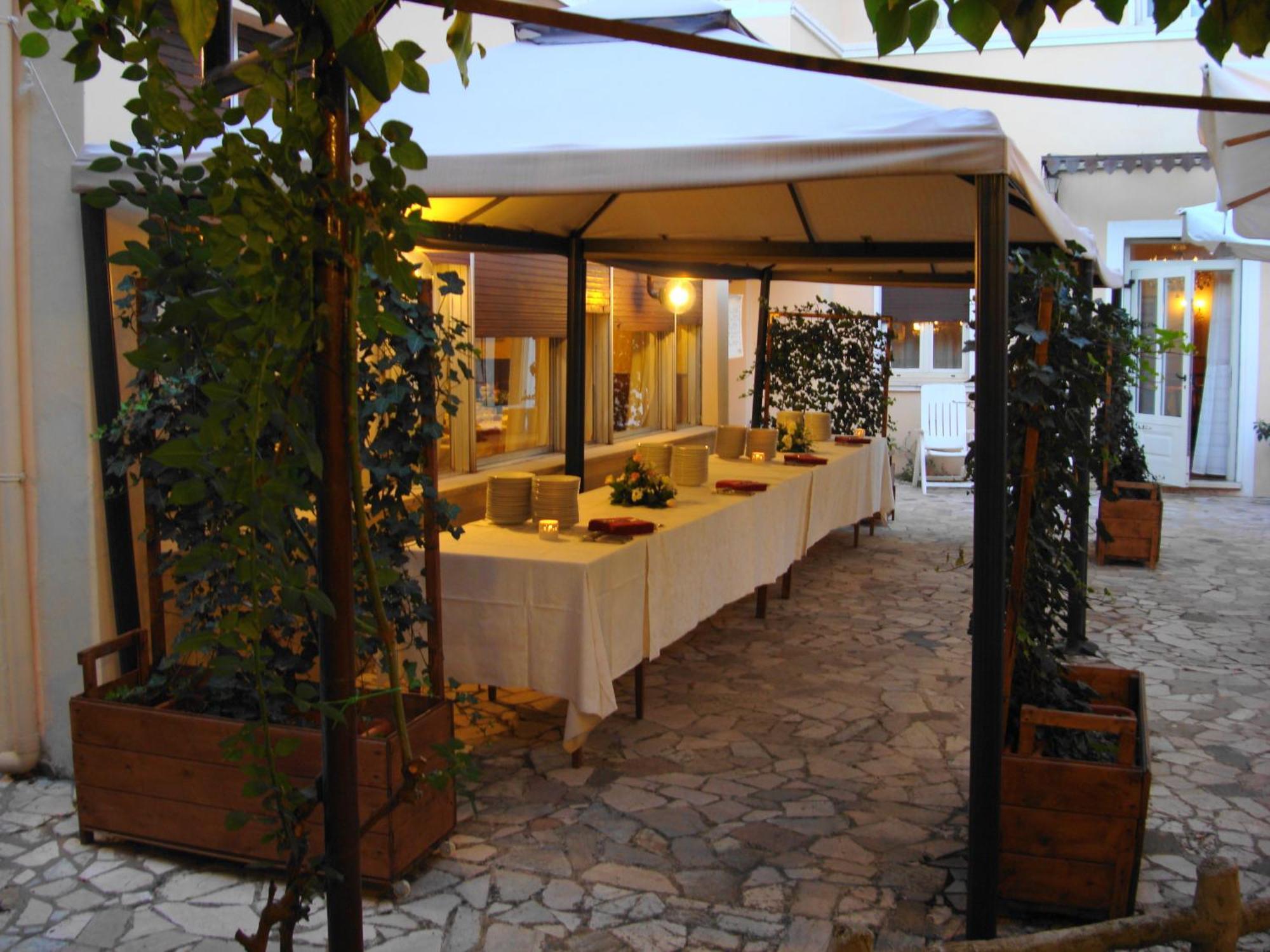 Monteluco Hotel Paradiso מראה חיצוני תמונה