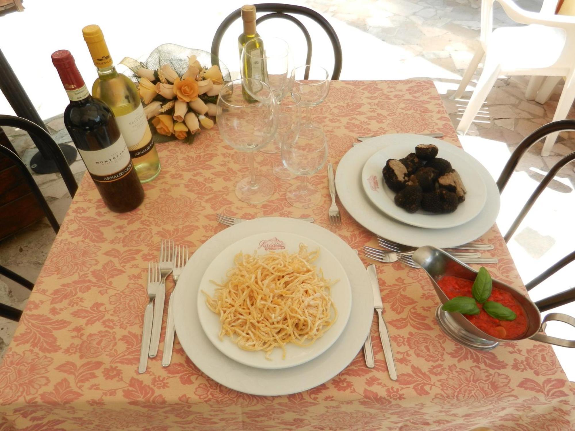 Monteluco Hotel Paradiso מראה חיצוני תמונה